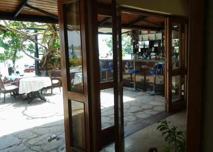 Guven Hotel